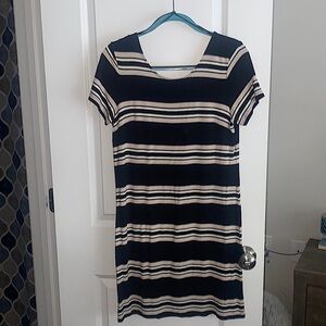 Women’s midi-dress — Business Professional